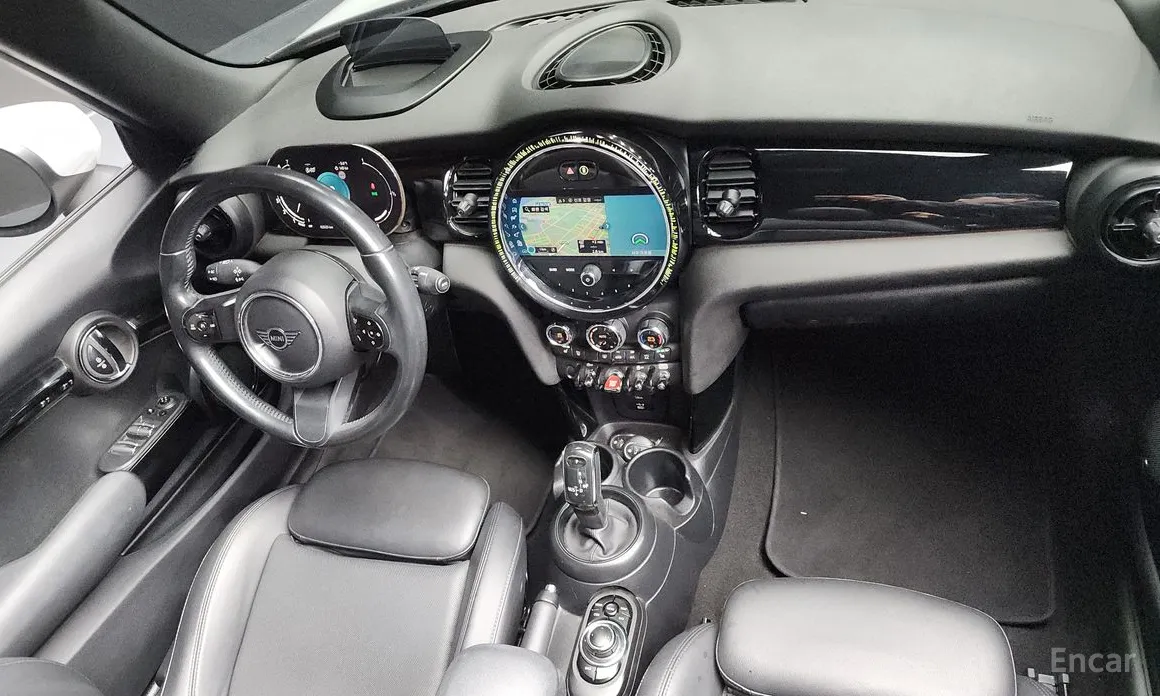 Фото 7 - Mini Cooper Convertible