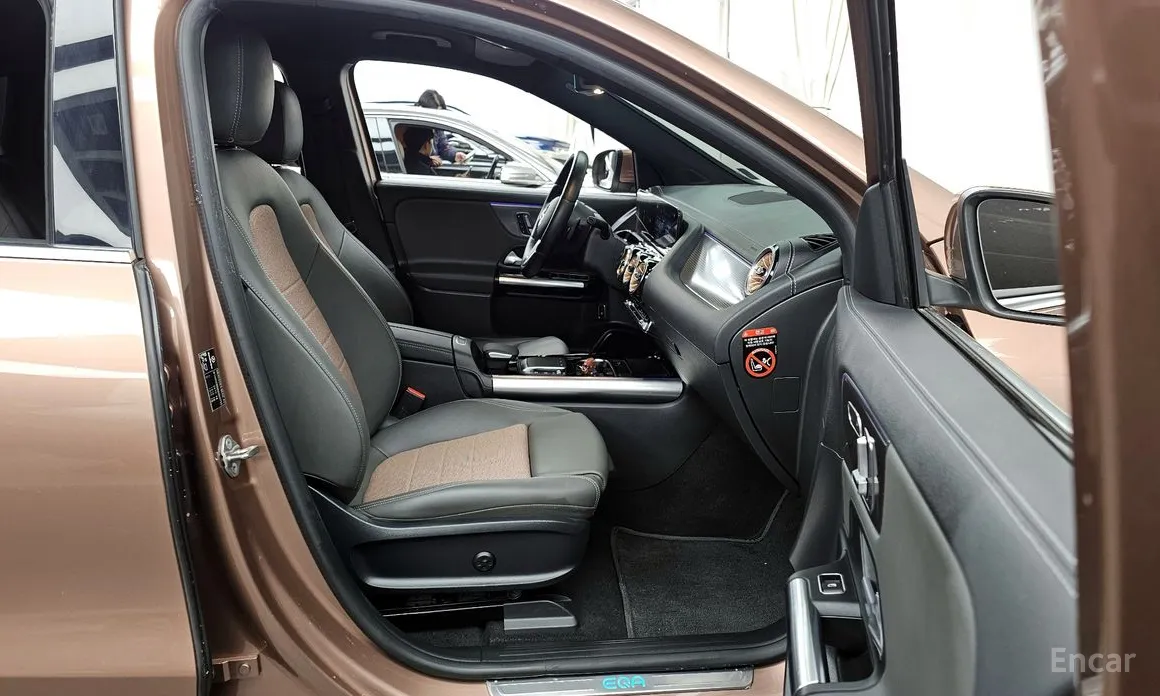 Фото 11 - Mercedes-Benz EQA