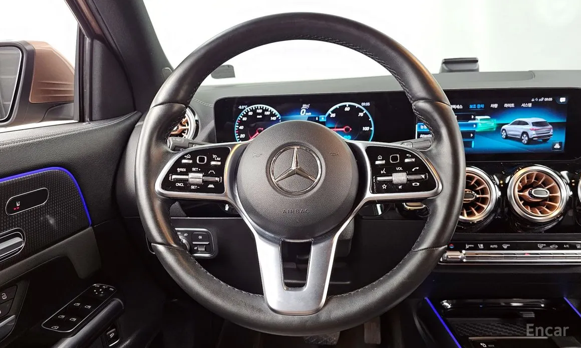 Фото 13 - Mercedes-Benz EQA