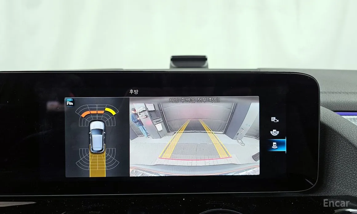 Фото 15 - Mercedes-Benz EQA