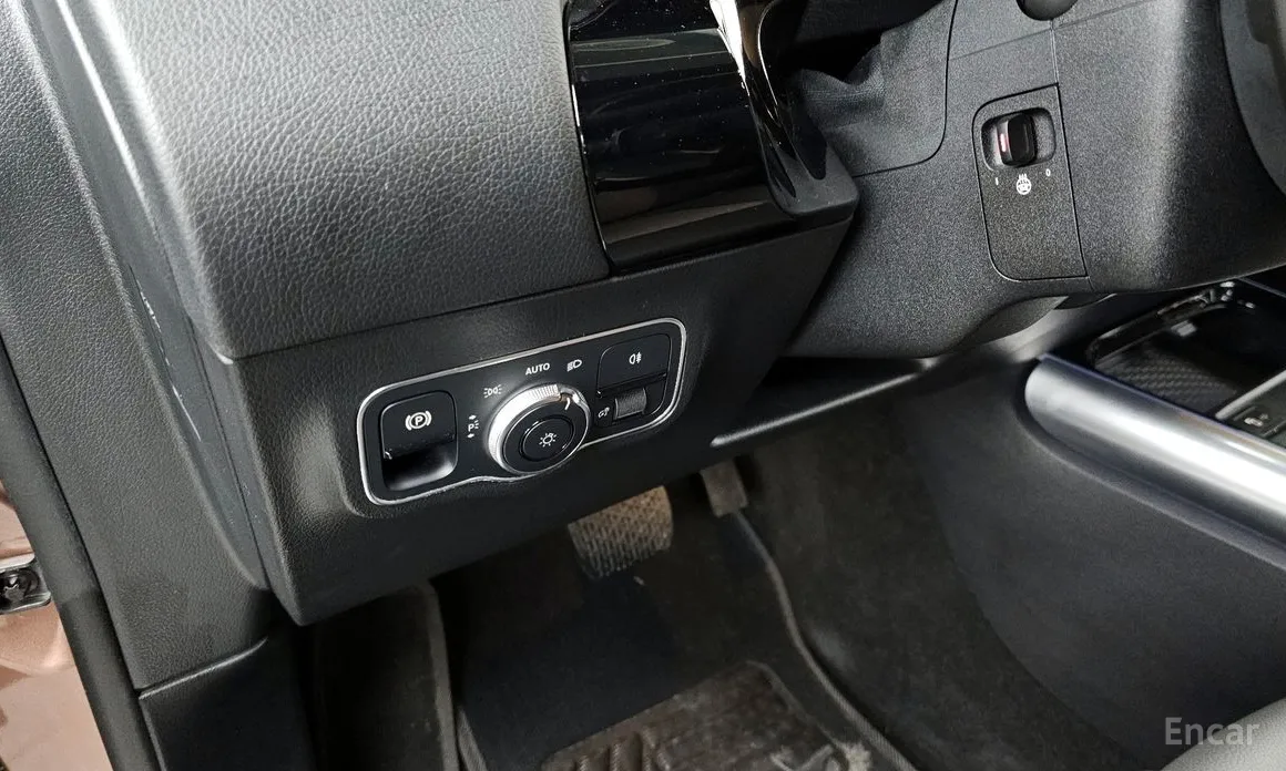 Фото 18 - Mercedes-Benz EQA