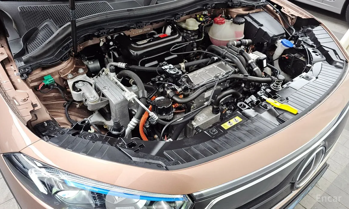 Фото 6 - Mercedes-Benz EQA