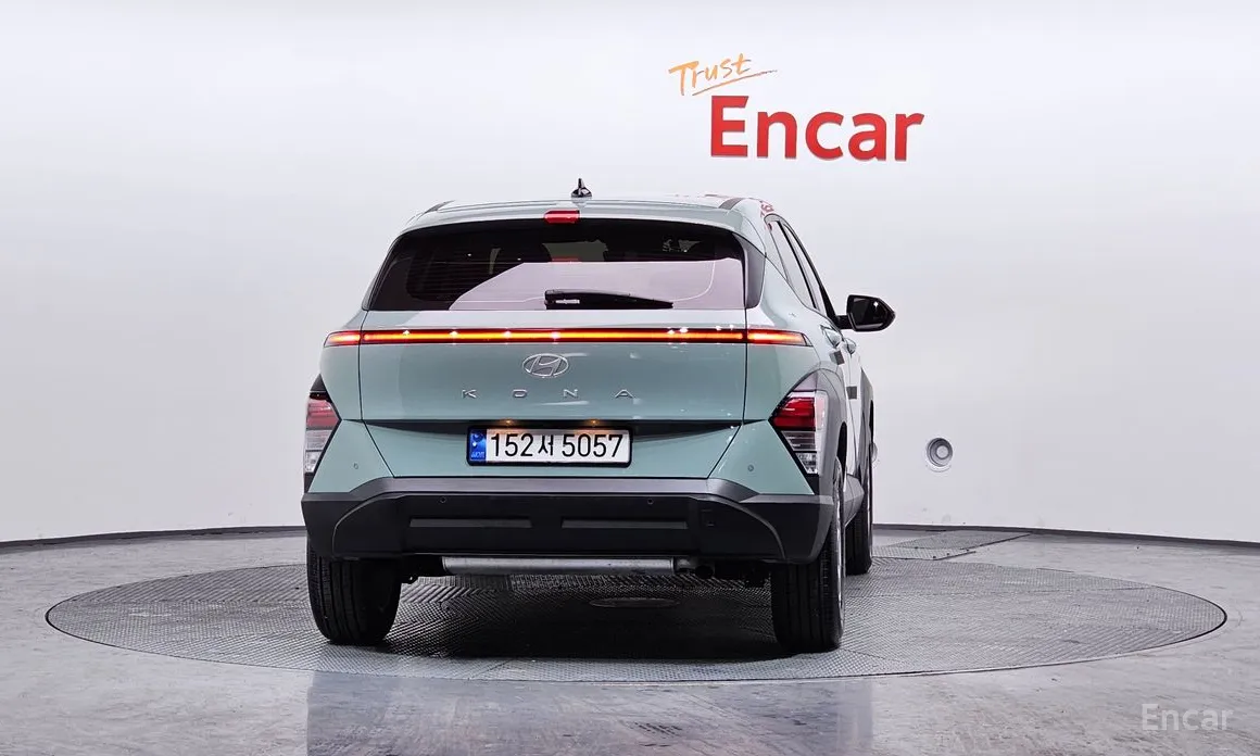 Фото 4 - Hyundai Kona