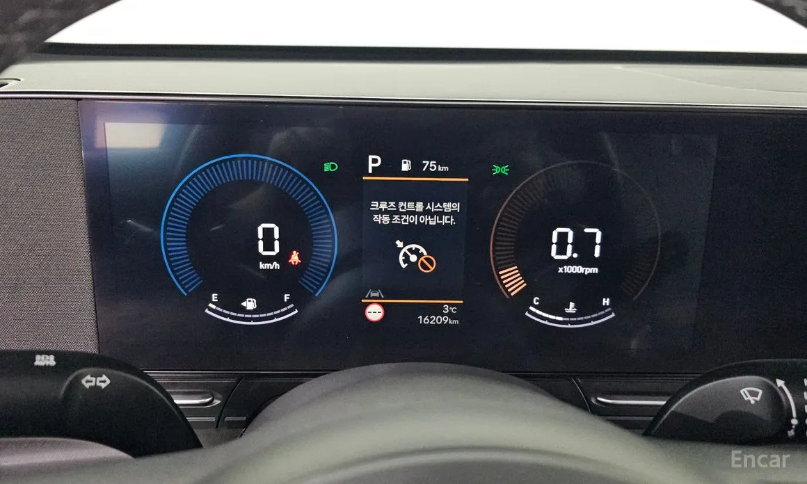 Фото 8 - Hyundai Kona