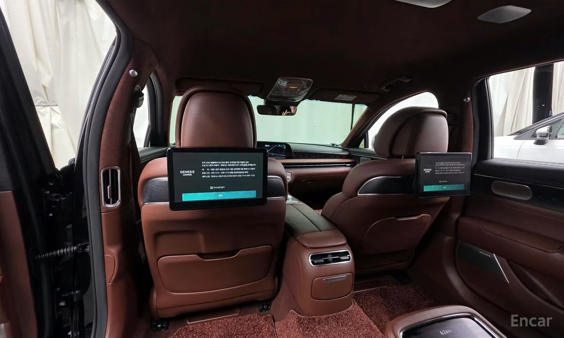 Фото 18 - Genesis G90