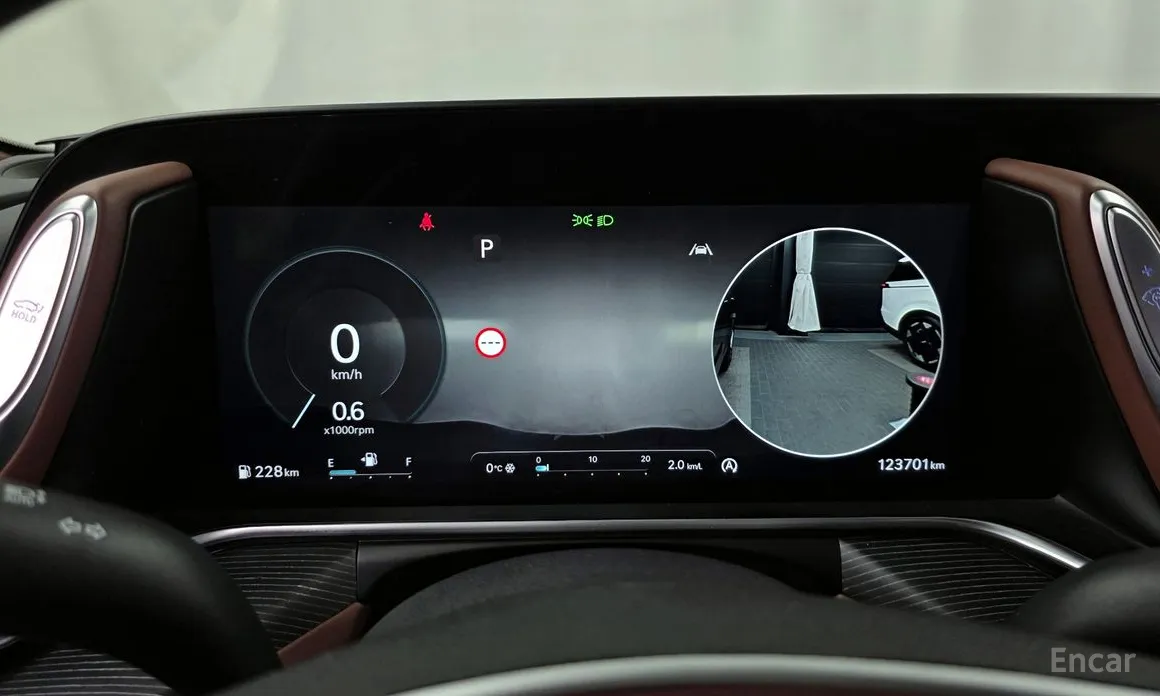 Фото 8 - Genesis G90