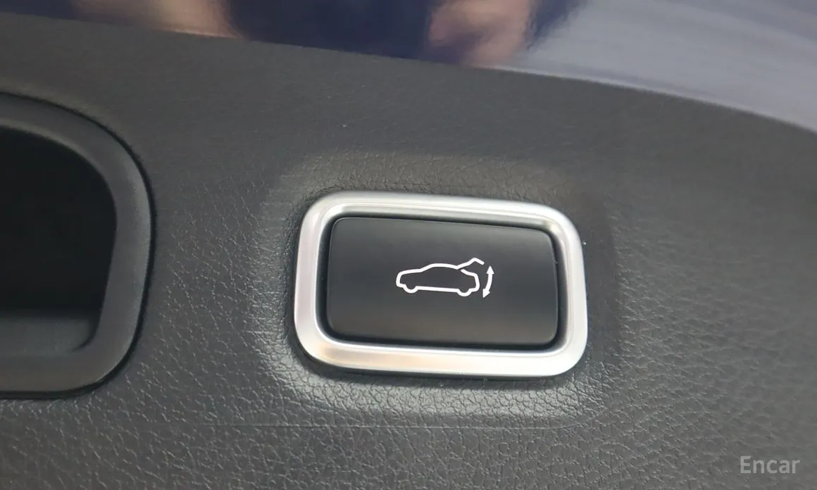 Фото 17 - Kia Stinger