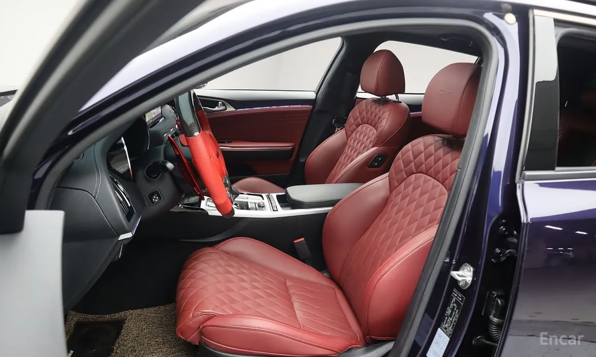 Фото 6 - Kia Stinger