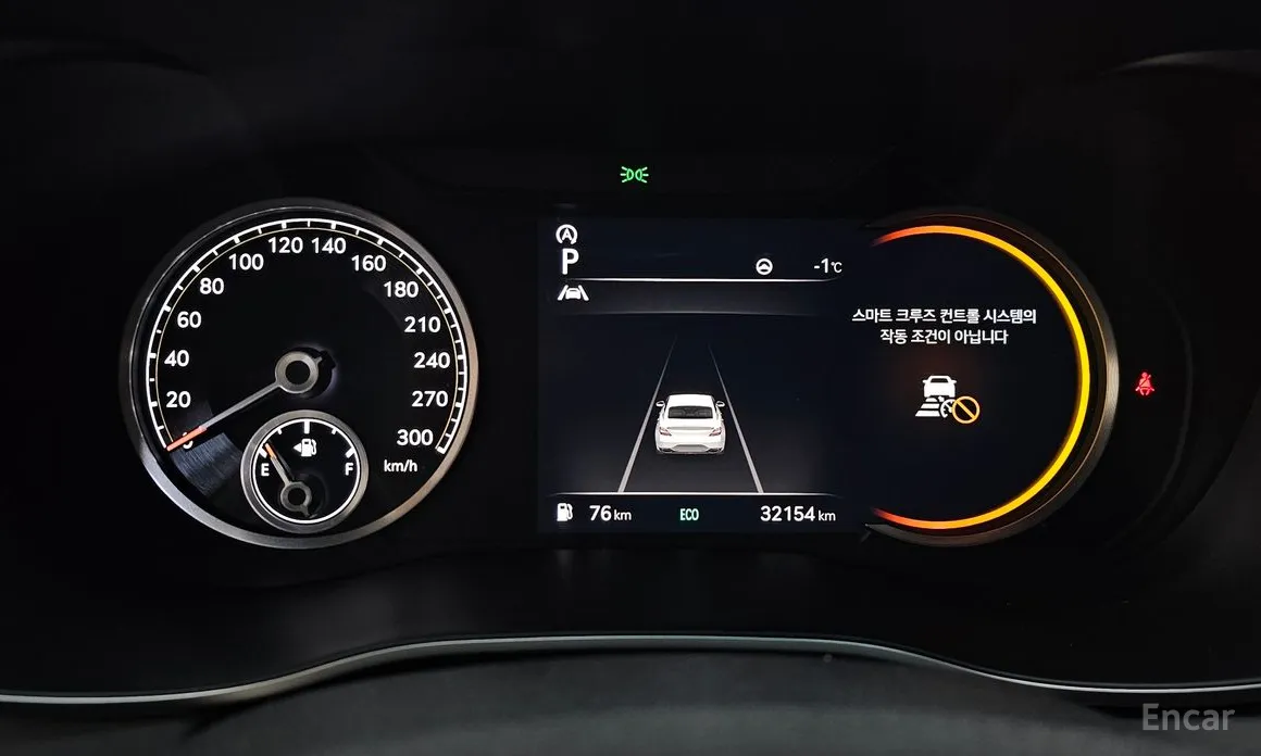 Photo 8 - Genesis G70