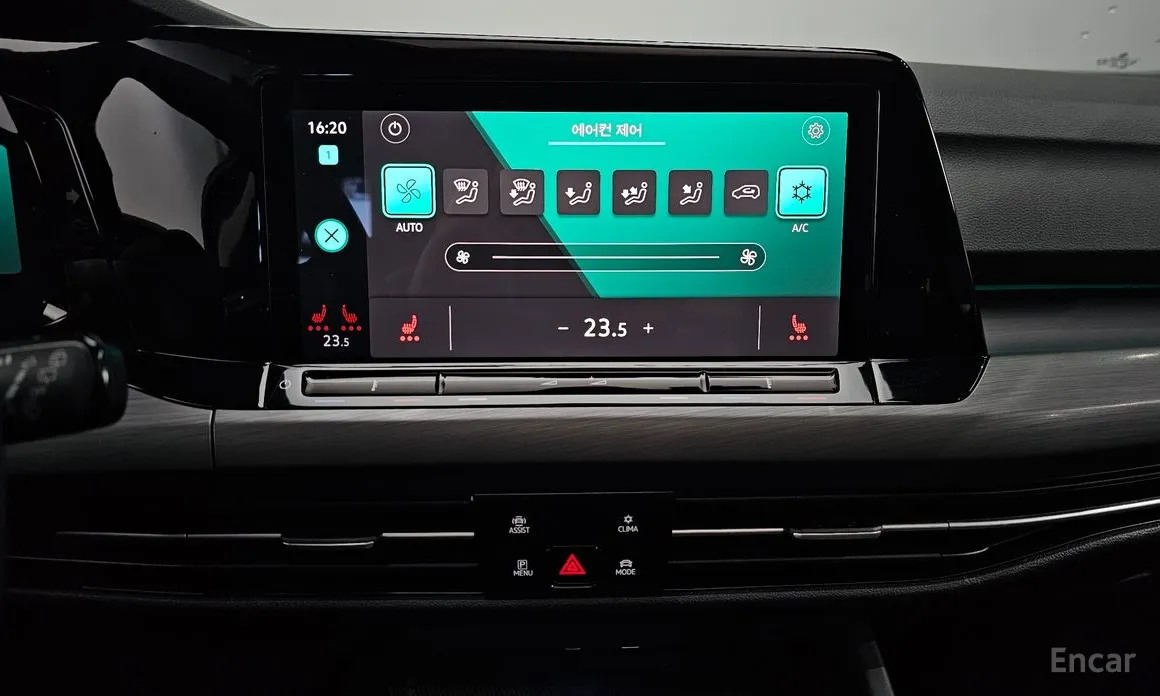 Фото 14 - Volkswagen Golf