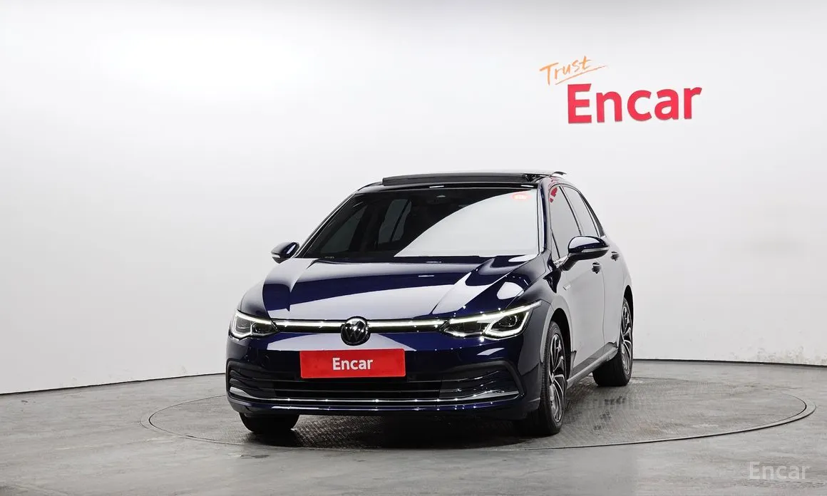 Фото 3 - Volkswagen Golf