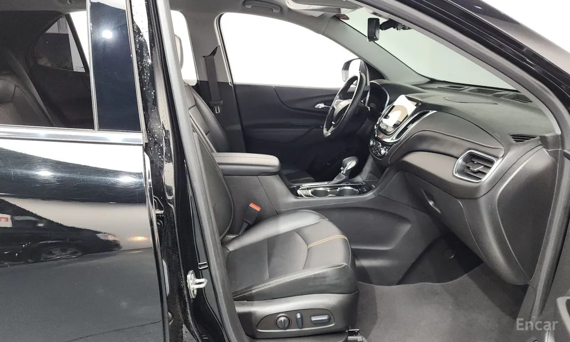 Фото 11 - Chevrolet Equinox