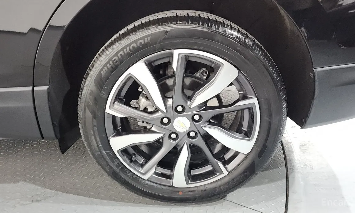 Фото 5 - Chevrolet Equinox