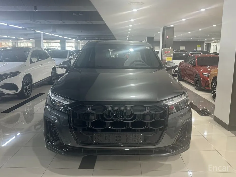 Фото 3 - Audi SQ7