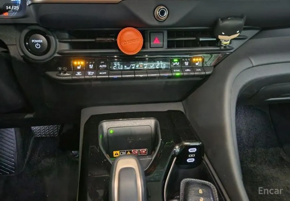 Фото 12 - Toyota Crown