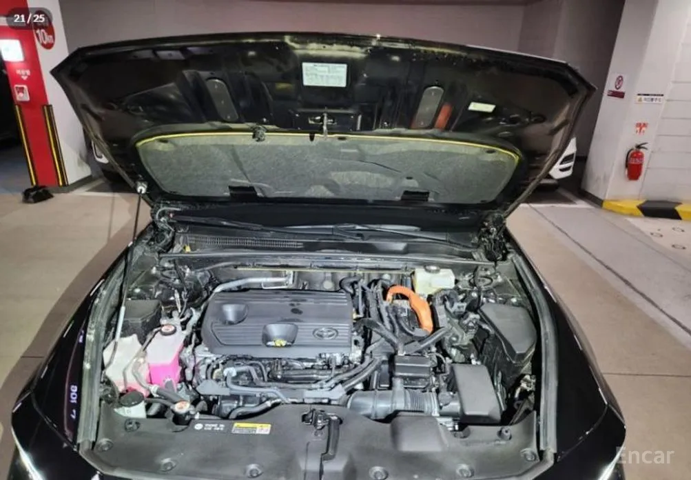 Фото 16 - Toyota Crown