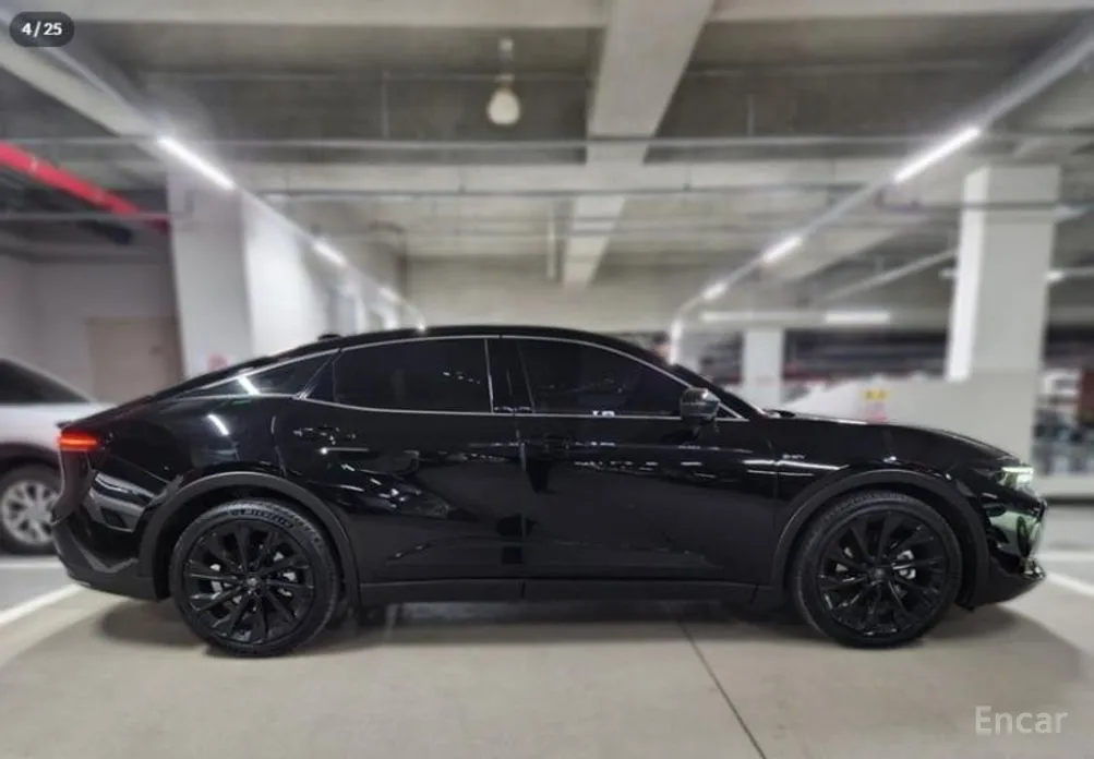 Фото 4 - Toyota Crown