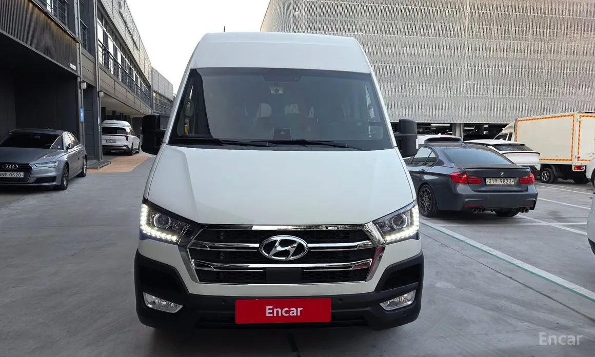 Фото 3 - Hyundai Solati