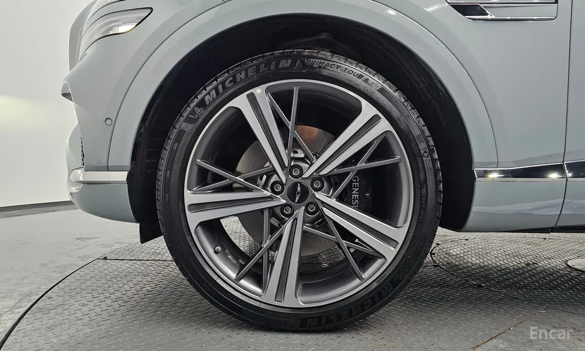 Фото 5 - Genesis GV80