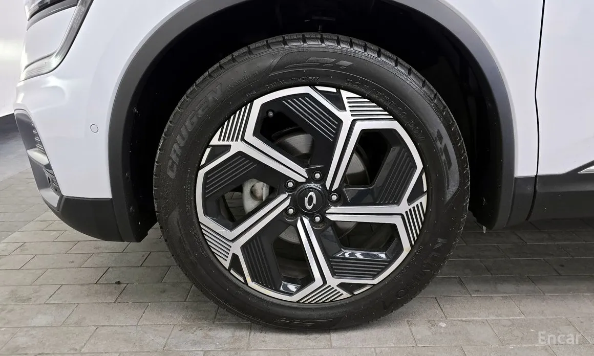 Фото 5 - Renault QM6