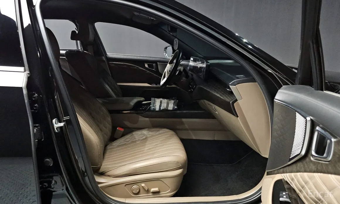 Фото 11 - Kia K8