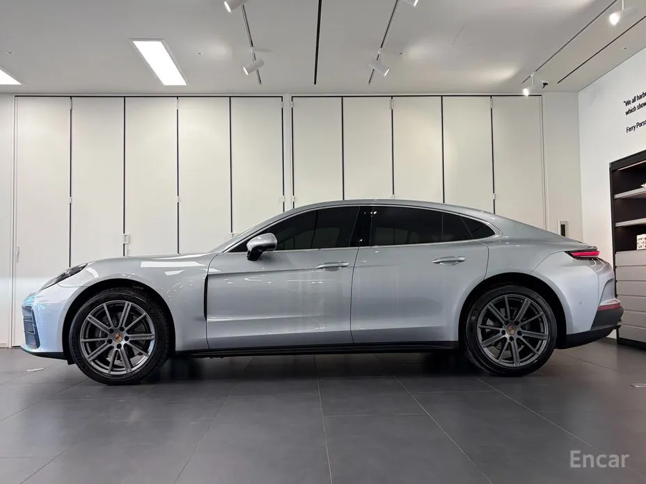 Фото 6 - Porsche Panamera