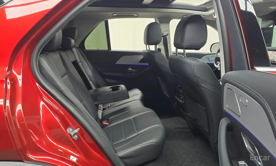 Фото 12 - Mercedes-Benz GLE-Class