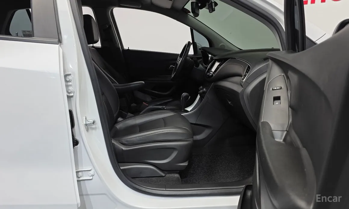 Фото 11 - Chevrolet Trax