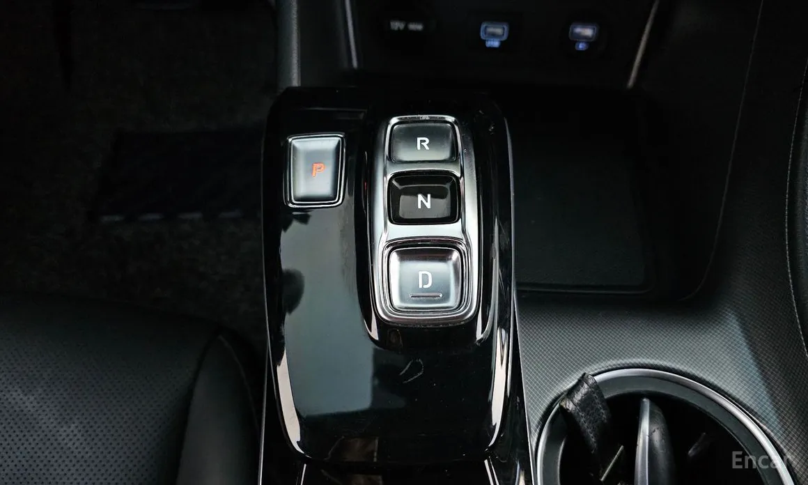 Фото 9 - Hyundai Sonata