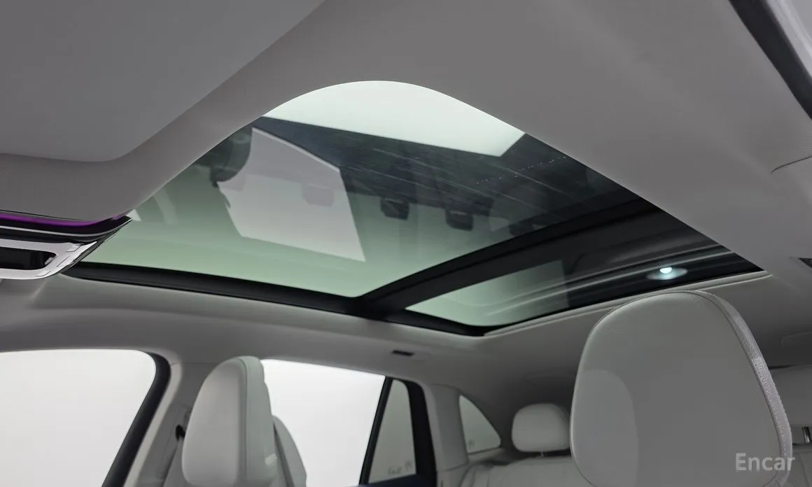 Фото 19 - Mercedes-Benz EQE