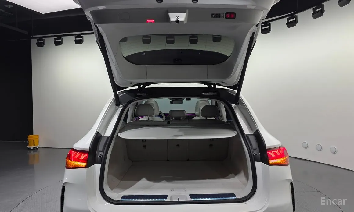 Фото 20 - Mercedes-Benz EQE