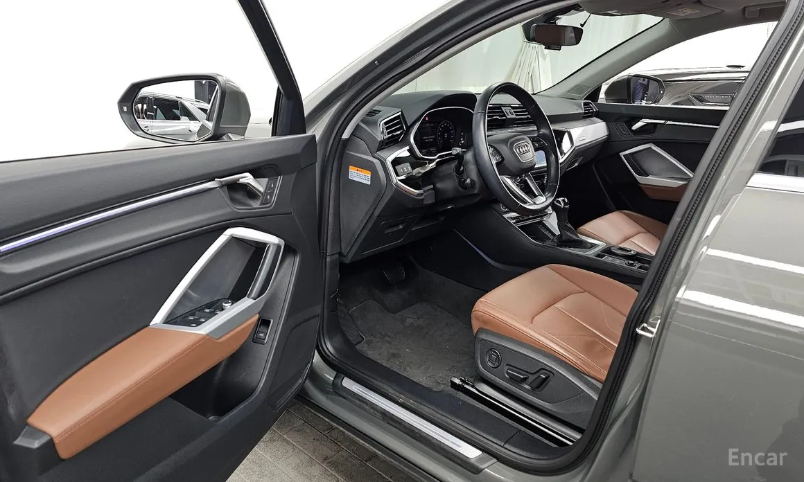 Фото 10 - Audi Q3