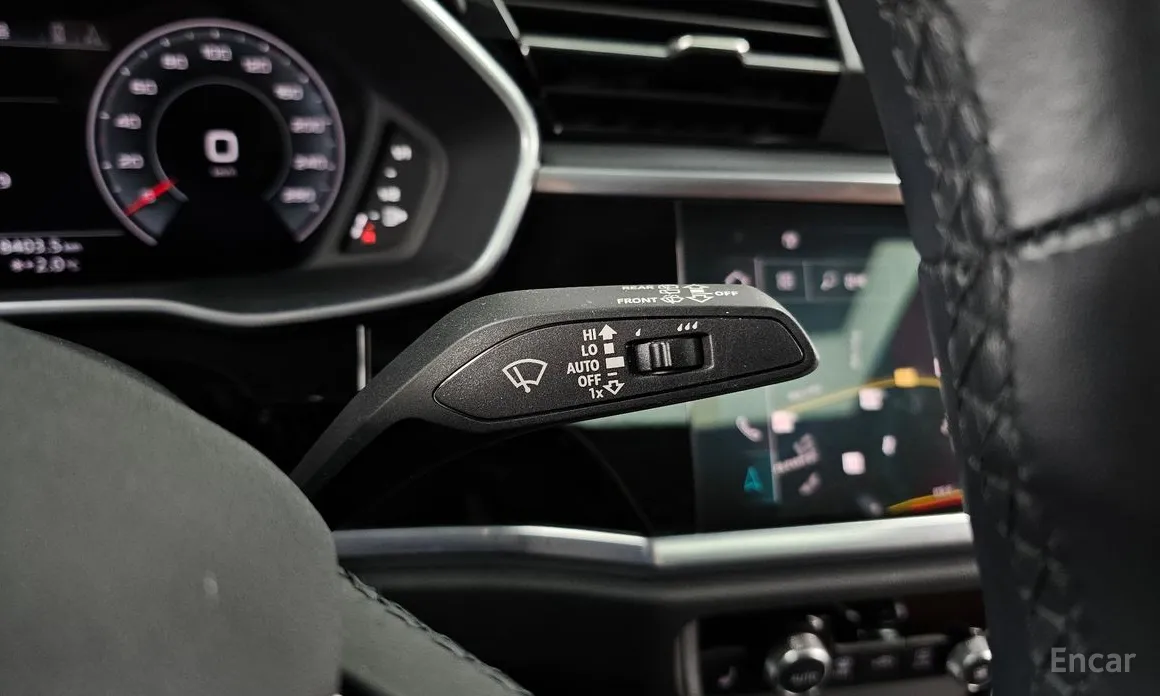 Фото 18 - Audi Q3