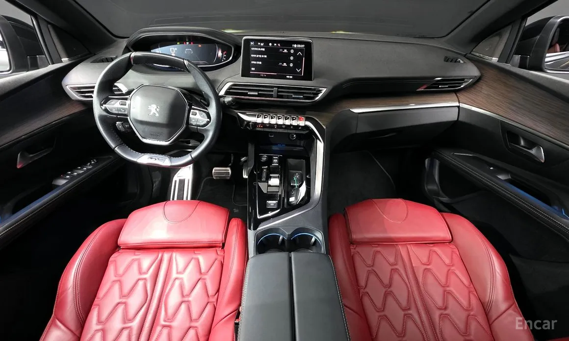 Фото 7 - Peugeot 5008