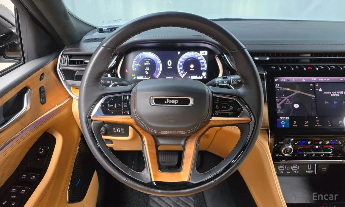 Фото 13 - Jeep Cherokee