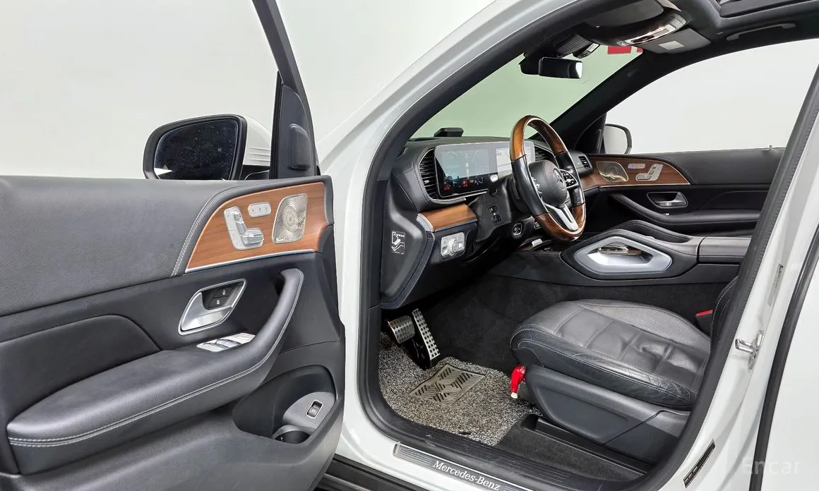 Фото 11 - Mercedes-Benz GLS-Class