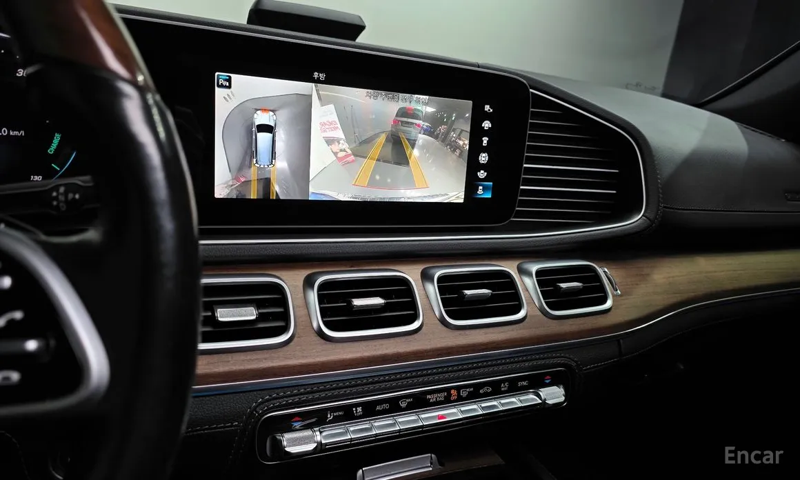 Фото 16 - Mercedes-Benz GLS-Class