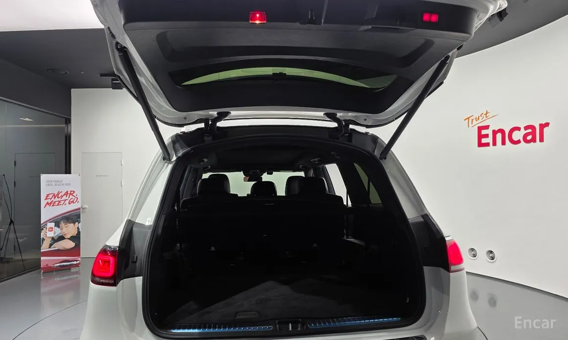 Фото 20 - Mercedes-Benz GLS-Class