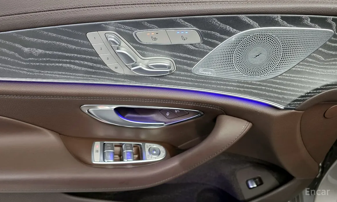 Фото 14 - Mercedes-Benz CLS-Class