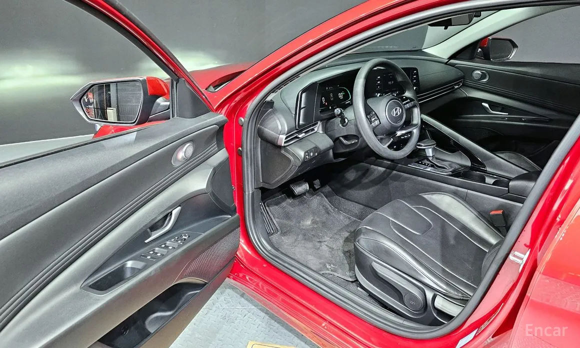 Фото 10 - Hyundai Avante