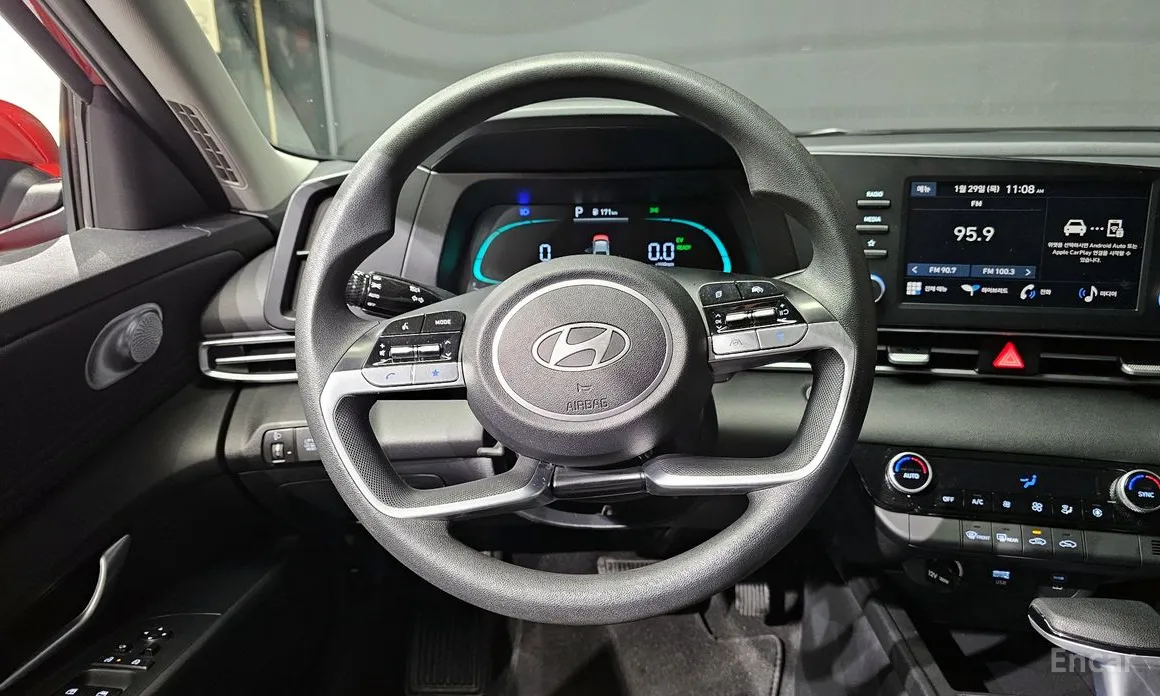 Фото 13 - Hyundai Avante