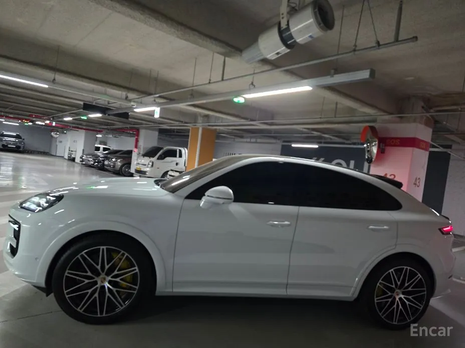 Фото 14 - Porsche Cayenne