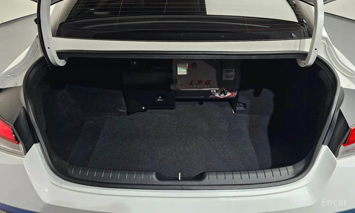 Фото 20 - Hyundai Avante