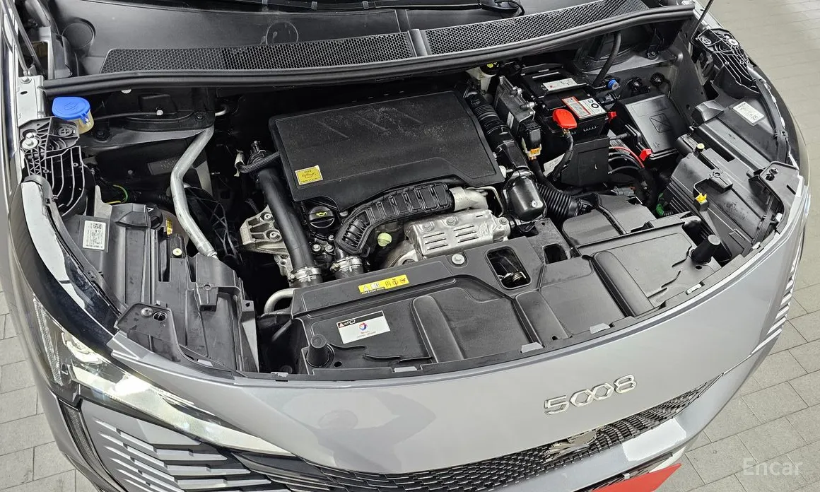 Фото 6 - Peugeot 5008