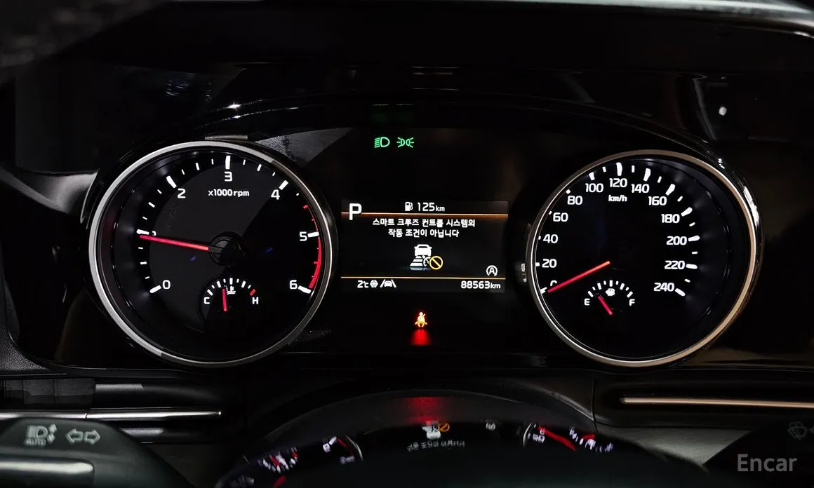 Фото 8 - Kia Carnival