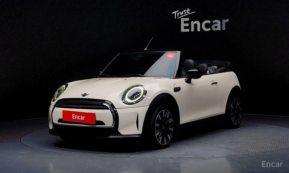 Фото 1 - Mini Cooper Convertible