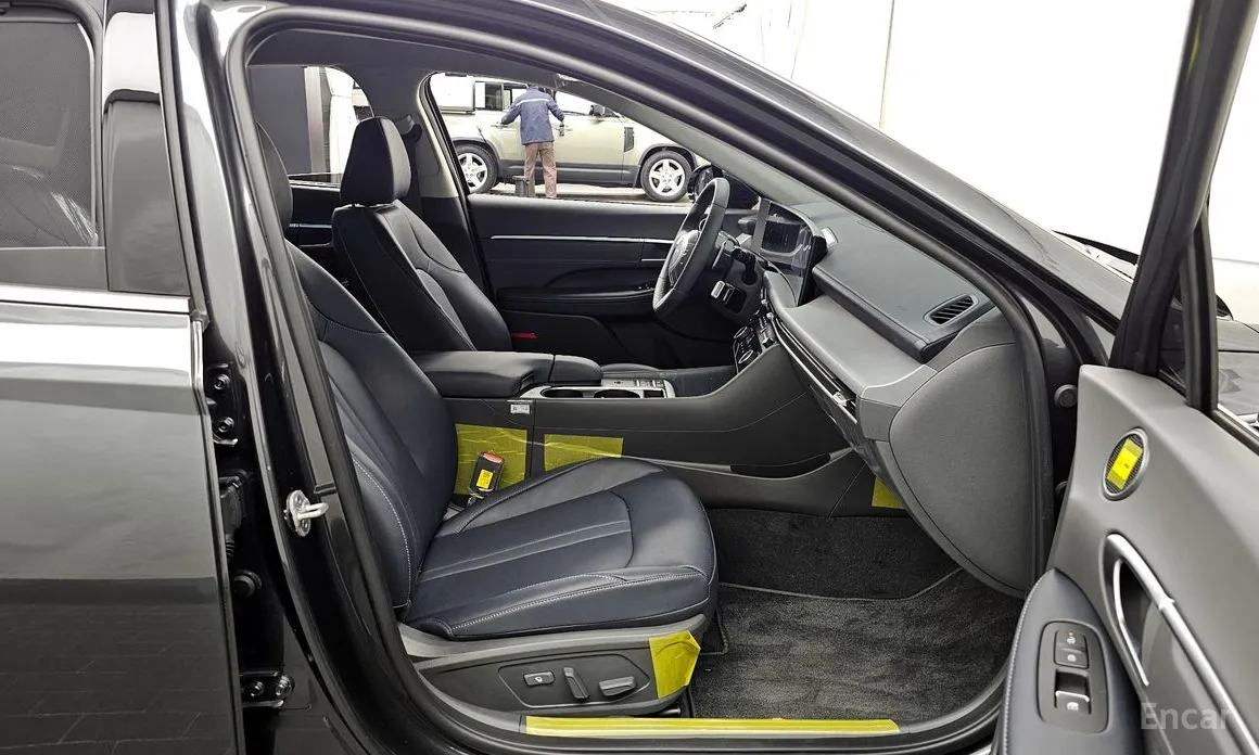 Фото 11 - Hyundai Sonata