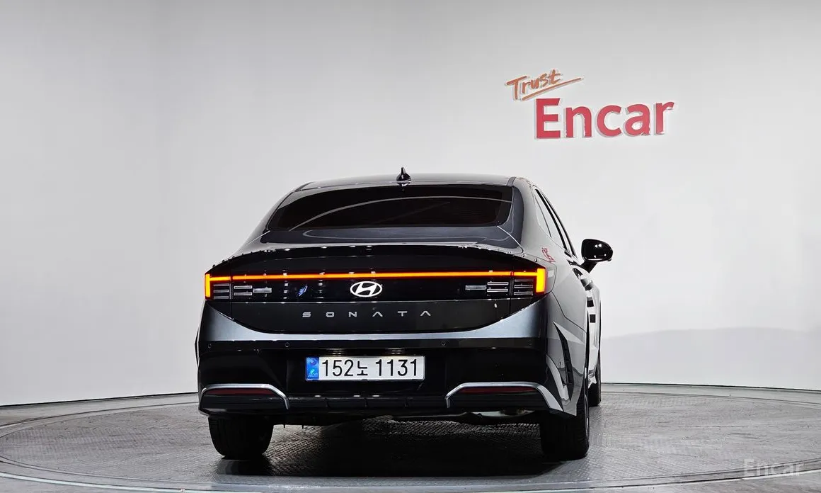 Фото 4 - Hyundai Sonata