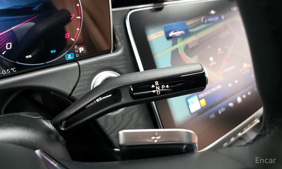 Фото 9 - Mercedes-Benz E-Class