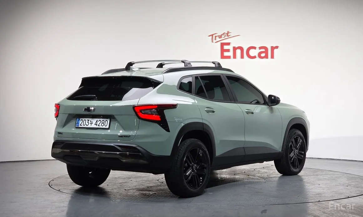 Фото 2 - Chevrolet Trax